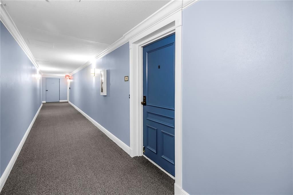 На продажу: $274,900 (2 спален, 2 ванн, 1175 Квадратных фут)