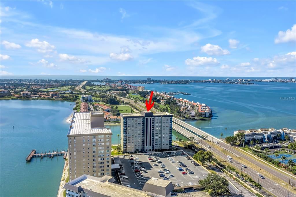 На продажу: $274,900 (2 спален, 2 ванн, 1175 Квадратных фут)