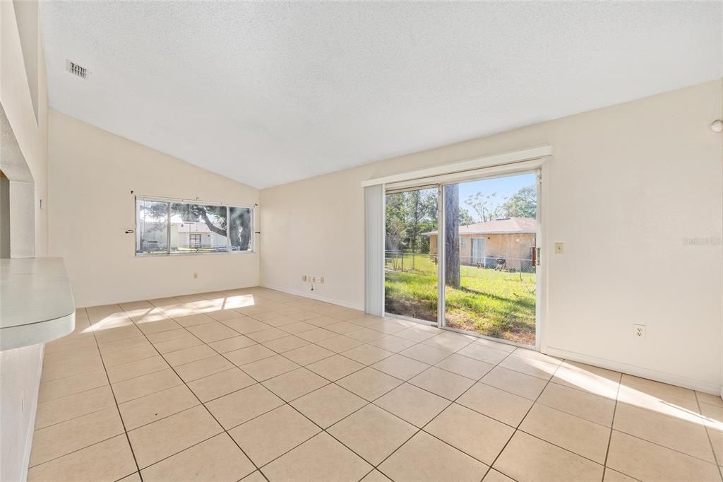 En Venta: $189,000 (2 camas, 1 baños, 953 Pies cuadrados)