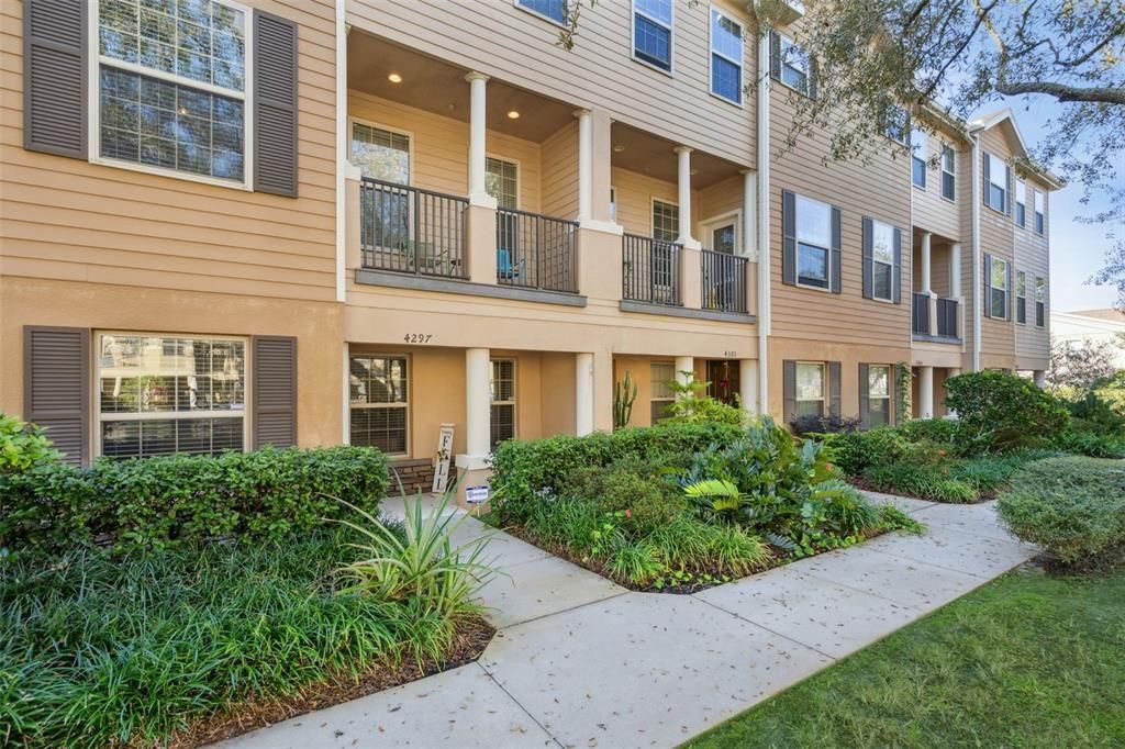 En Venta: $324,000 (3 camas, 2 baños, 2177 Pies cuadrados)