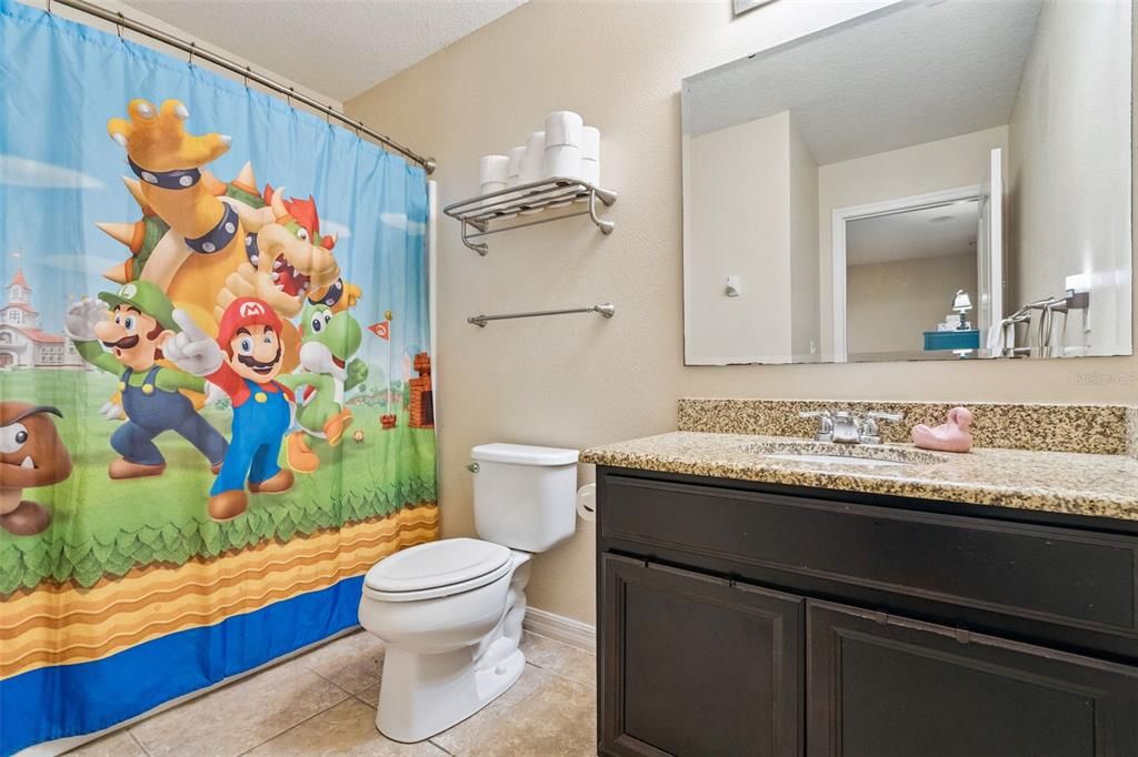 En Venta: $324,000 (3 camas, 2 baños, 2177 Pies cuadrados)