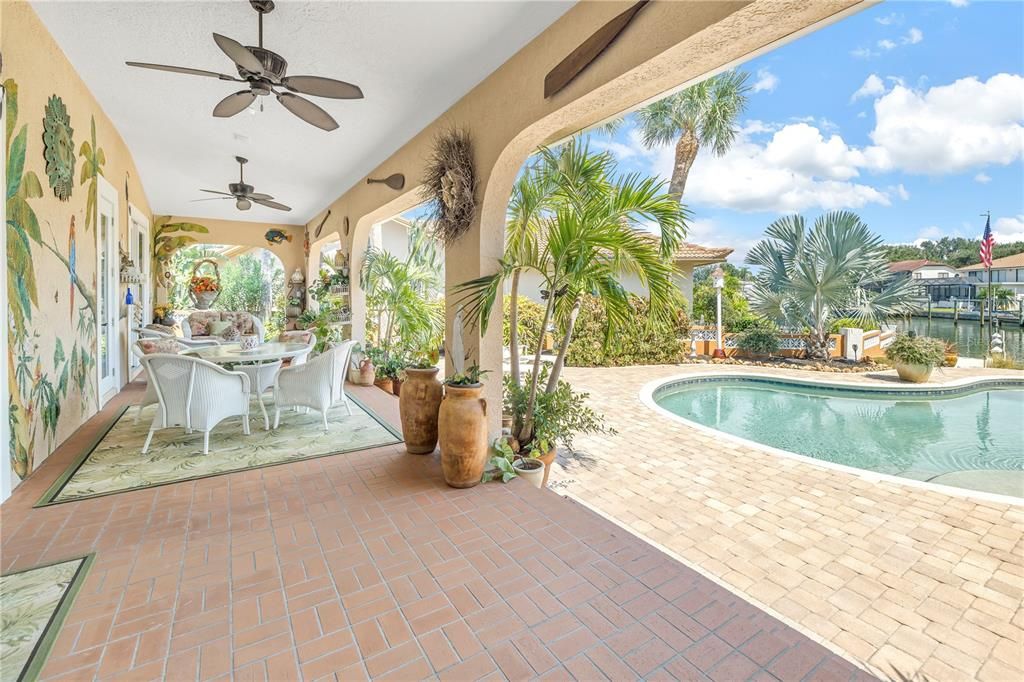 For Sale: $1,849,900 (4 beds, 3 baths, 2906 Square Feet)