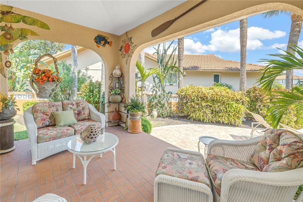 For Sale: $1,849,900 (4 beds, 3 baths, 2906 Square Feet)