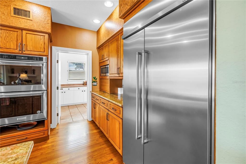 For Sale: $1,849,900 (4 beds, 3 baths, 2906 Square Feet)