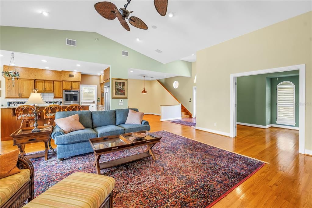 For Sale: $1,849,900 (4 beds, 3 baths, 2906 Square Feet)