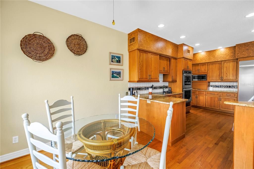 For Sale: $1,849,900 (4 beds, 3 baths, 2906 Square Feet)