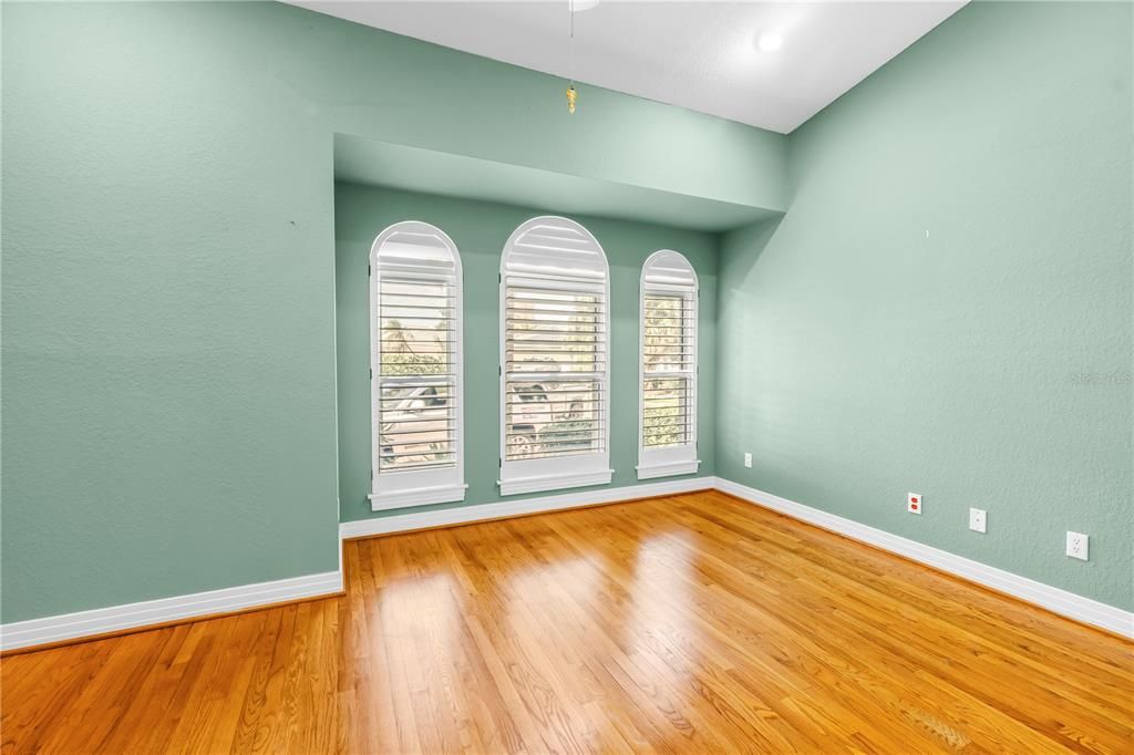 For Sale: $1,849,900 (4 beds, 3 baths, 2906 Square Feet)