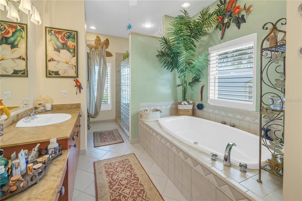 For Sale: $1,849,900 (4 beds, 3 baths, 2906 Square Feet)