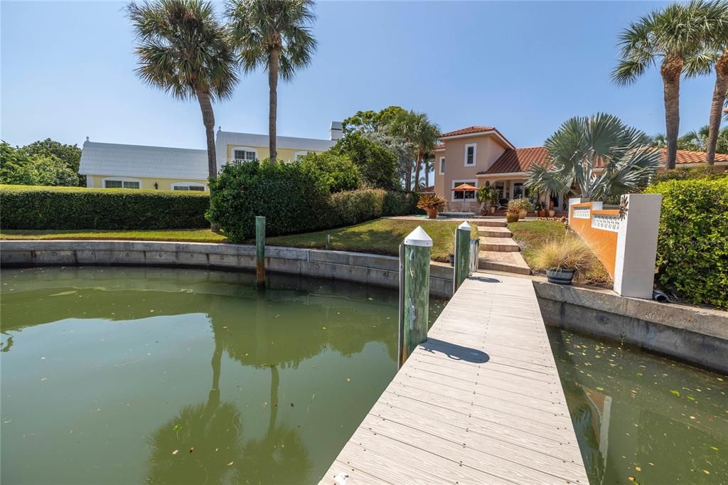 For Sale: $1,849,900 (4 beds, 3 baths, 2906 Square Feet)