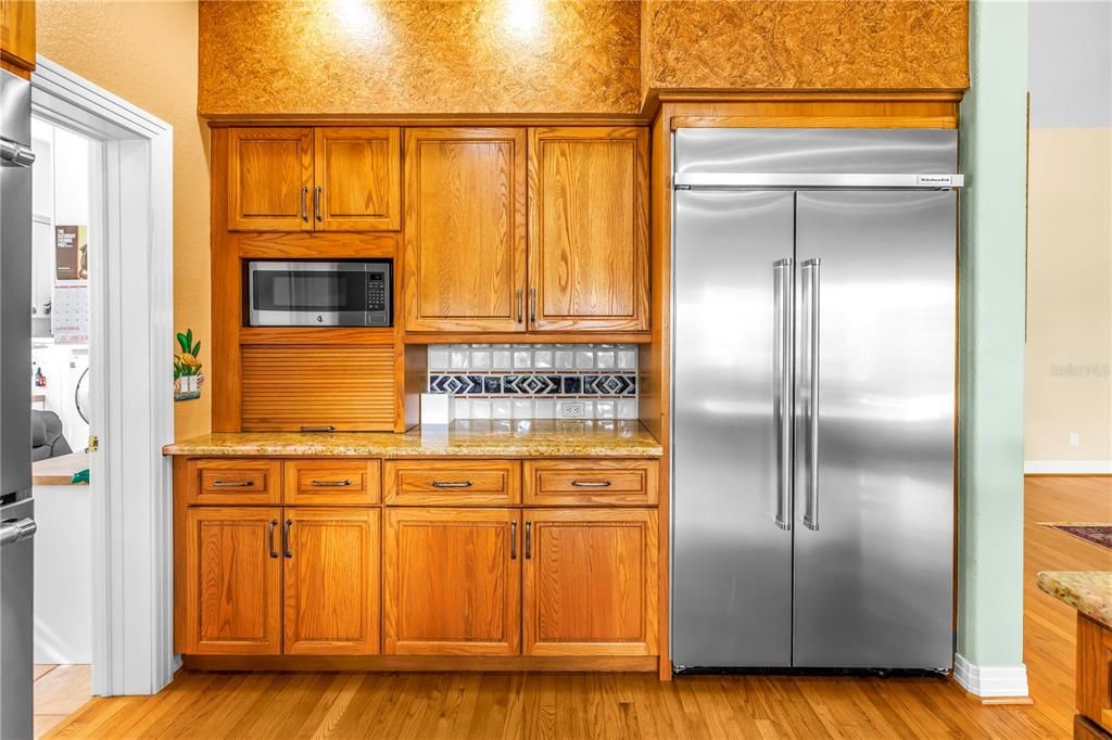 For Sale: $1,849,900 (4 beds, 3 baths, 2906 Square Feet)