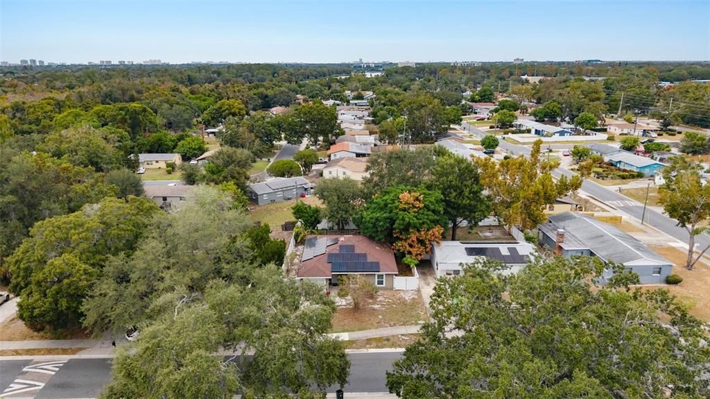 合同活跃: $238,229 (3 贝兹, 2 浴室, 1587 平方英尺)