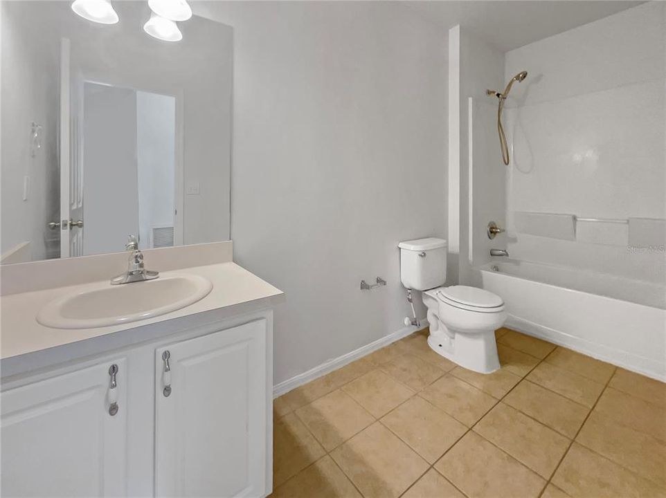 Active With Contract: $367,000 (4 beds, 2 baths, 3521 Square Feet)