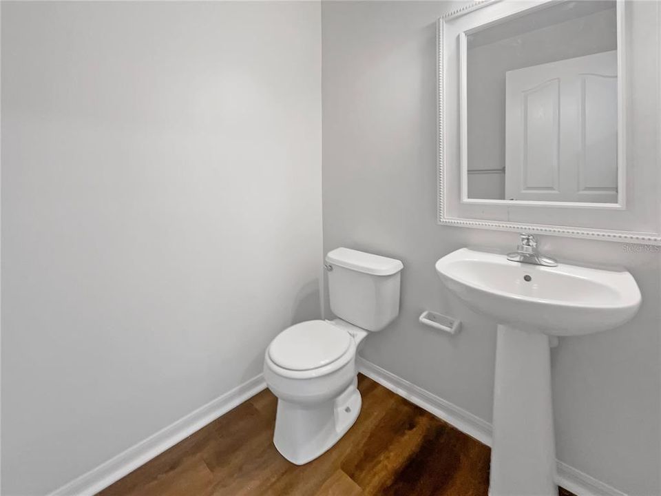 Active With Contract: $367,000 (4 beds, 2 baths, 3521 Square Feet)