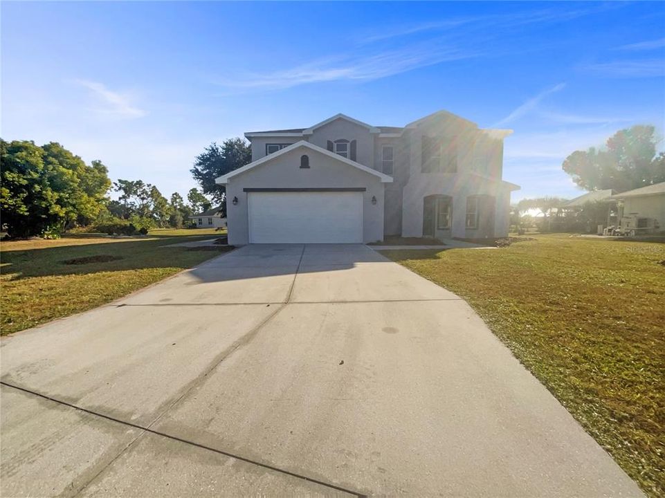 Active With Contract: $367,000 (4 beds, 2 baths, 3521 Square Feet)