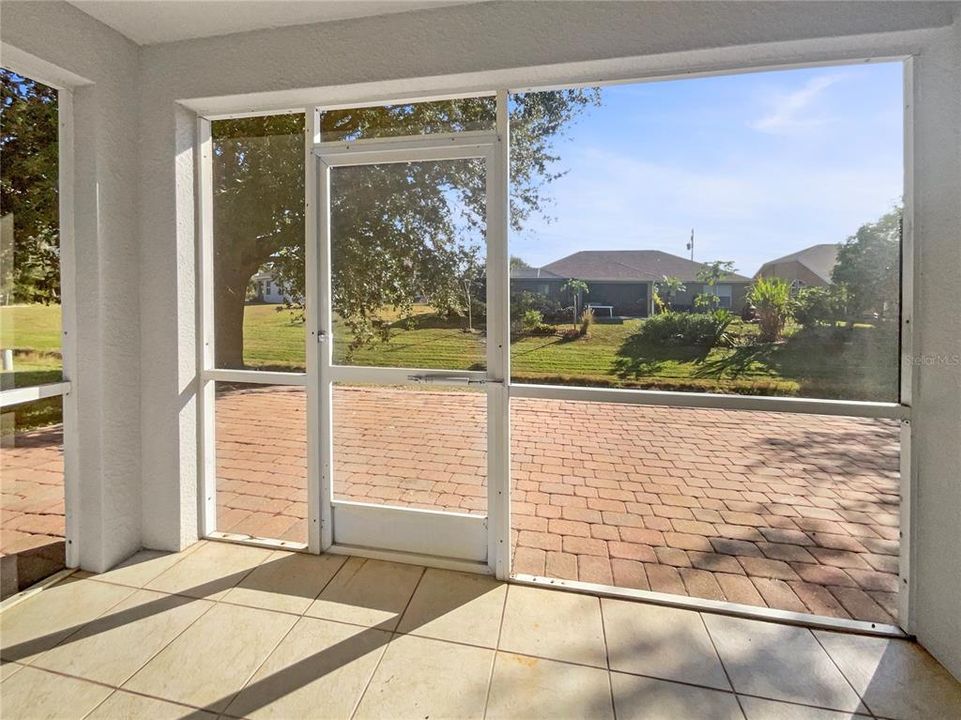 Active With Contract: $367,000 (4 beds, 2 baths, 3521 Square Feet)