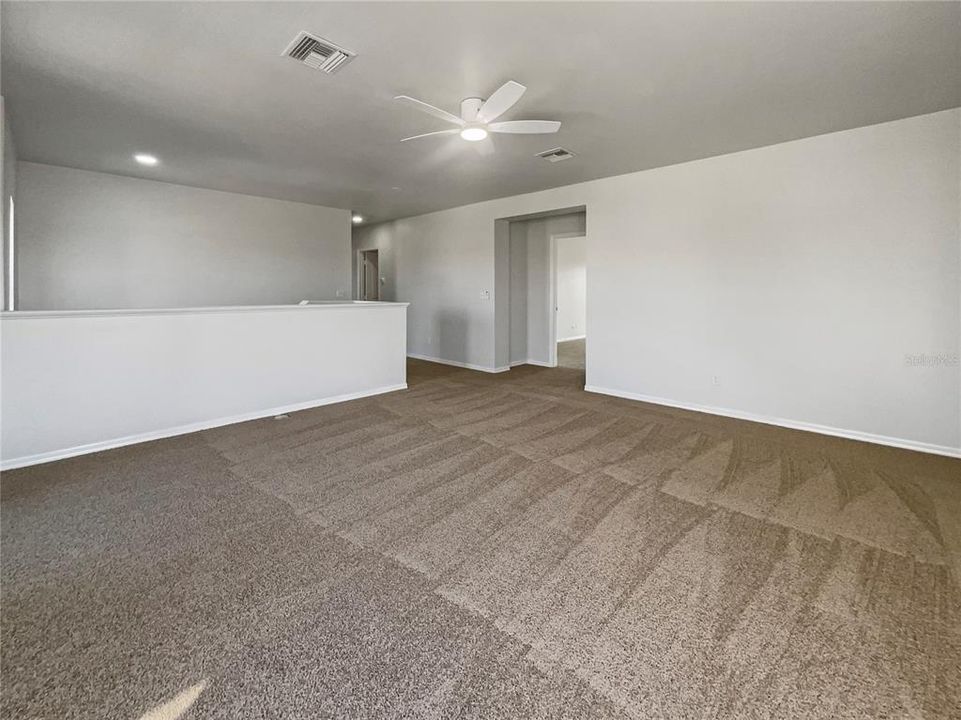 Active With Contract: $367,000 (4 beds, 2 baths, 3521 Square Feet)