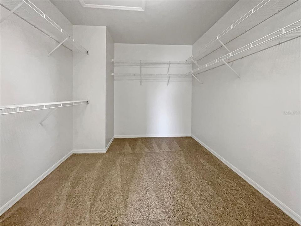 Active With Contract: $367,000 (4 beds, 2 baths, 3521 Square Feet)