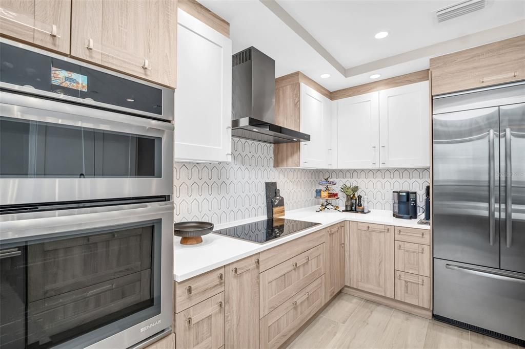 合同活跃: $1,249,000 (2 贝兹, 2 浴室, 1402 平方英尺)