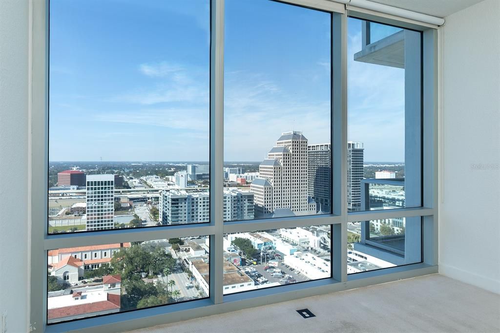 For Sale: $425,900 (2 beds, 2 baths, 1138 Square Feet)