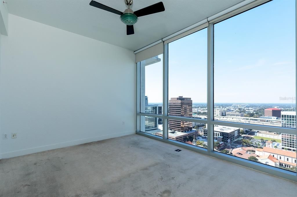 For Sale: $425,900 (2 beds, 2 baths, 1138 Square Feet)