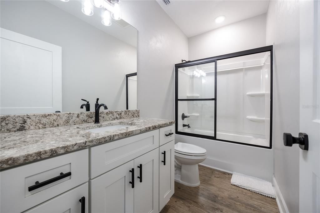 En Venta: $294,900 (3 camas, 2 baños, 1452 Pies cuadrados)