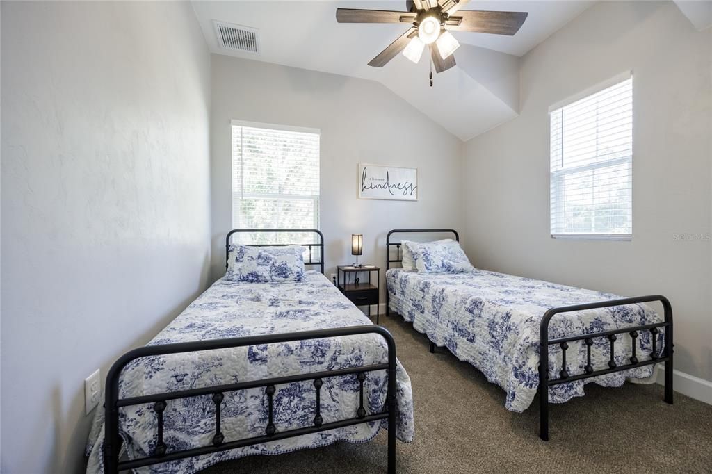 En Venta: $294,900 (3 camas, 2 baños, 1452 Pies cuadrados)