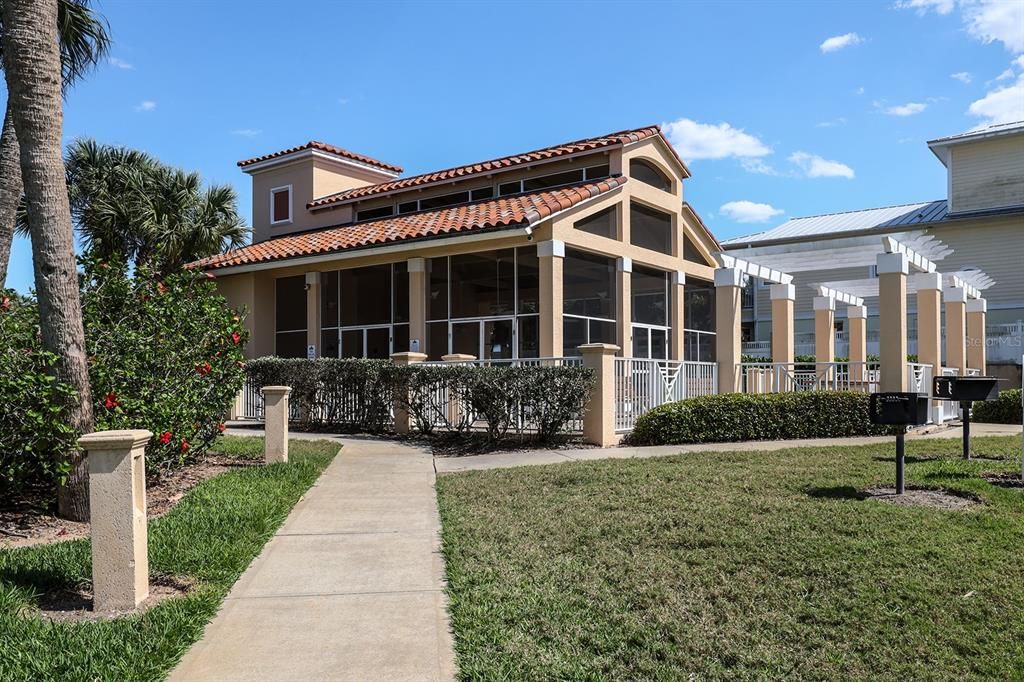 En Venta: $1,595,000 (4 camas, 3 baños, 2620 Pies cuadrados)