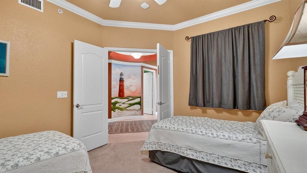 En Venta: $1,595,000 (4 camas, 3 baños, 2620 Pies cuadrados)