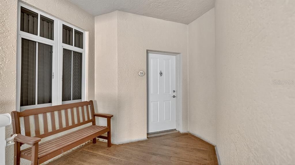 En Venta: $1,595,000 (4 camas, 3 baños, 2620 Pies cuadrados)