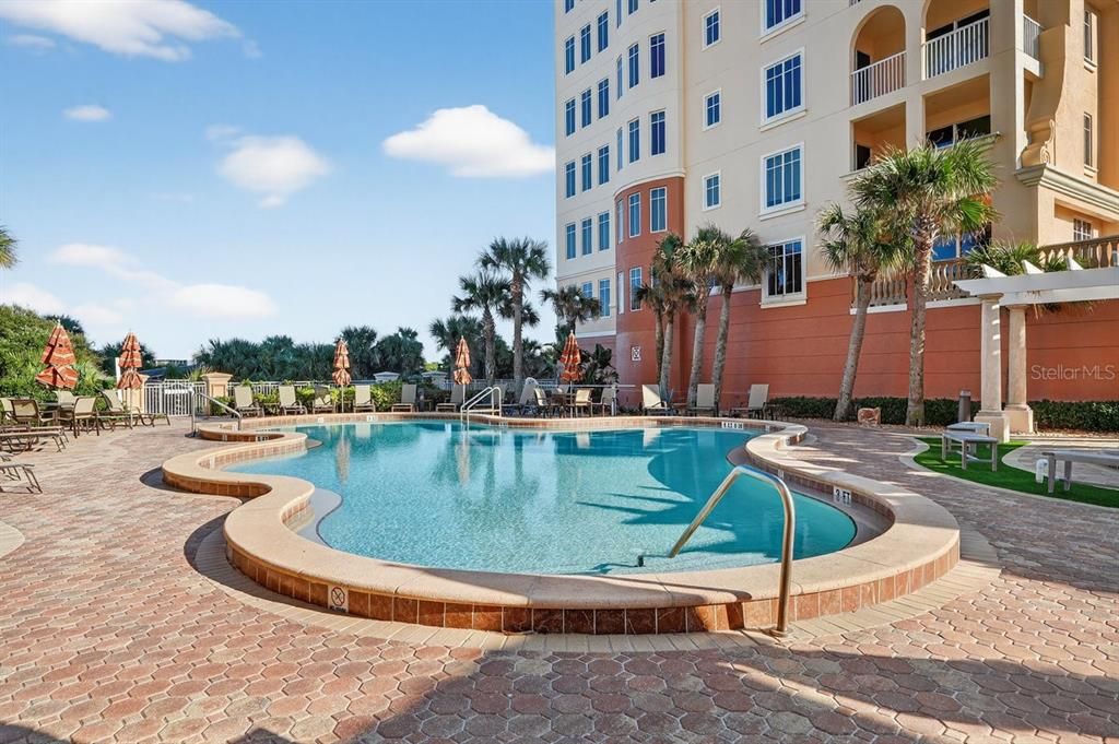 En Venta: $1,595,000 (4 camas, 3 baños, 2620 Pies cuadrados)