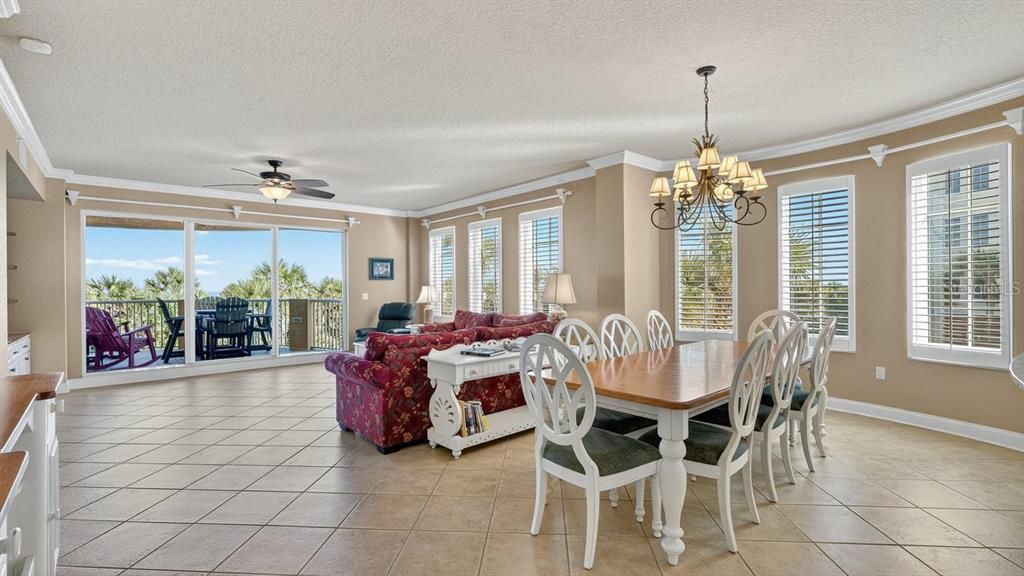 En Venta: $1,595,000 (4 camas, 3 baños, 2620 Pies cuadrados)