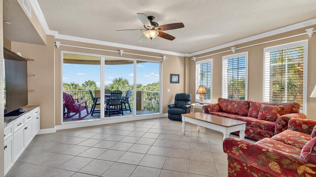 En Venta: $1,595,000 (4 camas, 3 baños, 2620 Pies cuadrados)