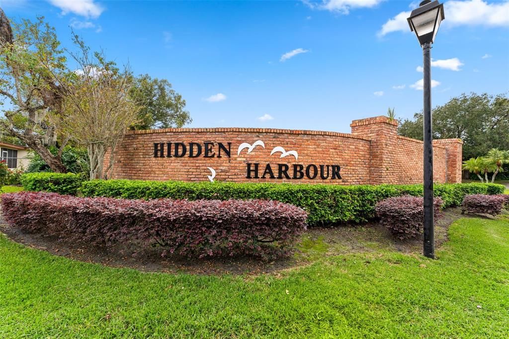 待售: $565,000 (4 贝兹, 2 浴室, 1972 平方英尺)