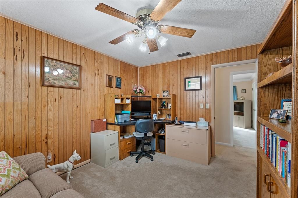 待售: $565,000 (4 贝兹, 2 浴室, 1972 平方英尺)