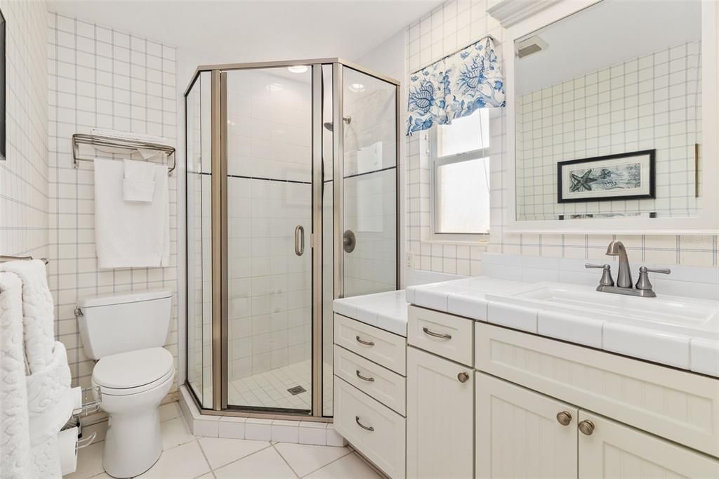 待售: $975,000 (3 贝兹, 3 浴室, 1936 平方英尺)