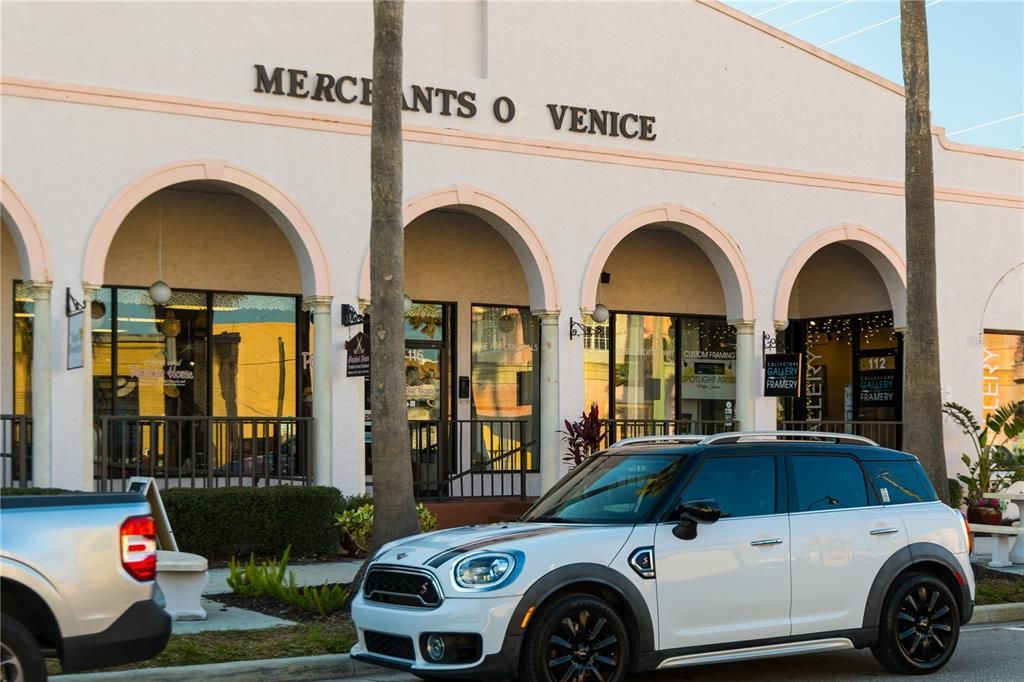 待售: $975,000 (3 贝兹, 3 浴室, 1936 平方英尺)