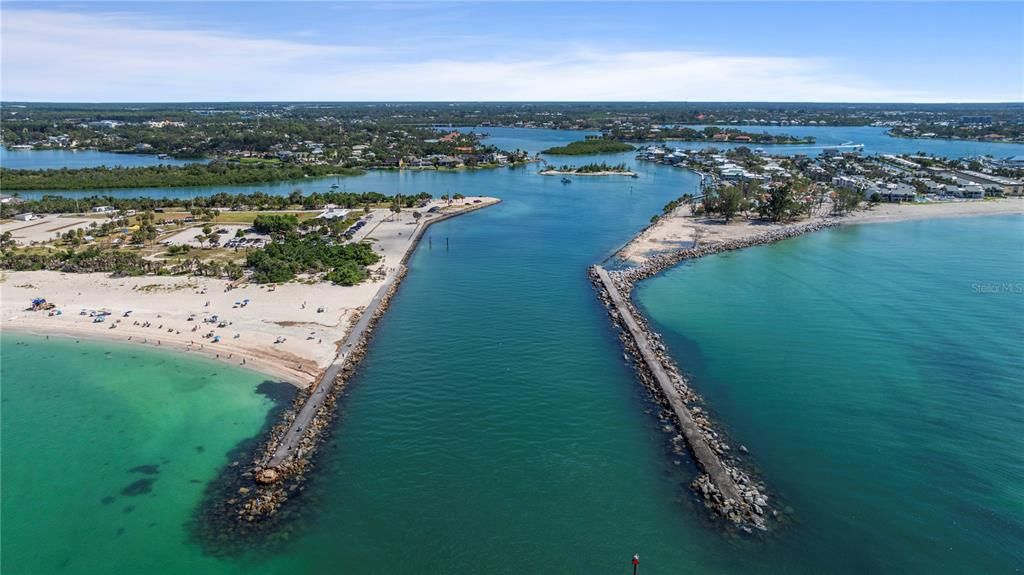 待售: $975,000 (3 贝兹, 3 浴室, 1936 平方英尺)