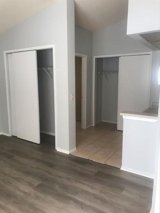 出租: $2,200 (3 贝兹, 2 浴室, 1212 平方英尺)