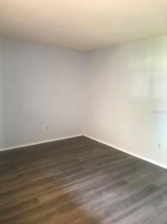 出租: $2,200 (3 贝兹, 2 浴室, 1212 平方英尺)