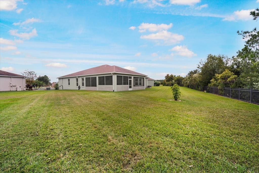 待售: $550,000 (3 贝兹, 2 浴室, 2239 平方英尺)