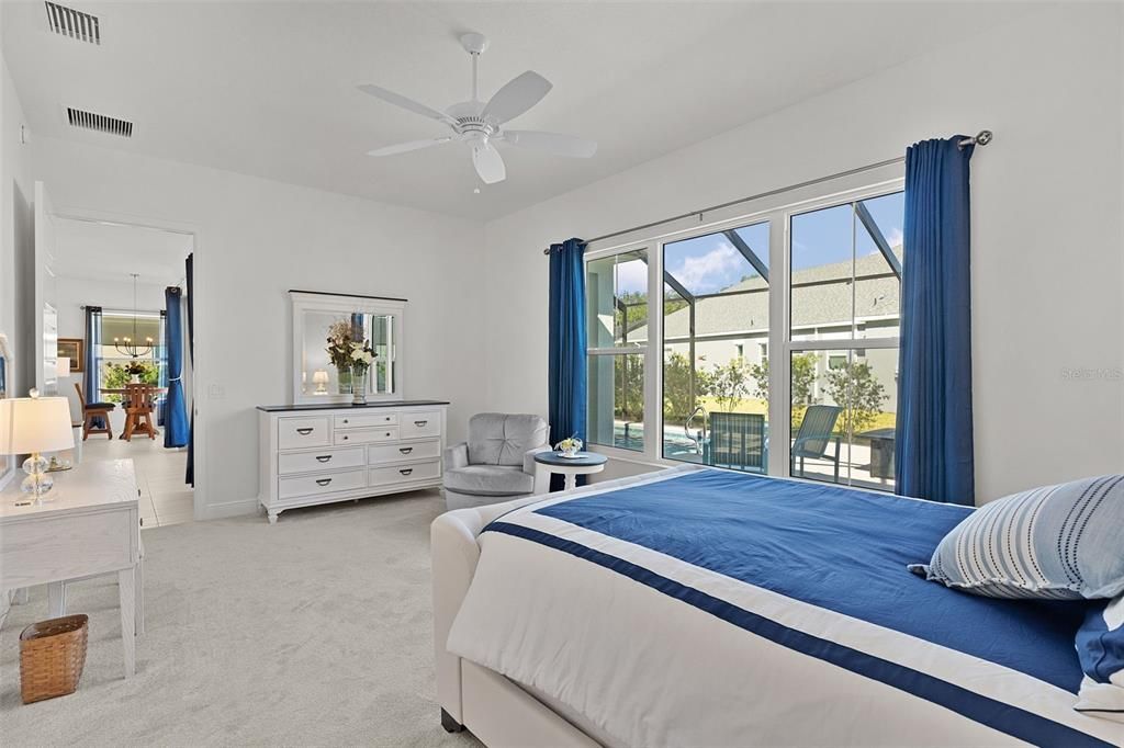 На продажу: $799,900 (3 спален, 2 ванн, 2053 Квадратных фут)