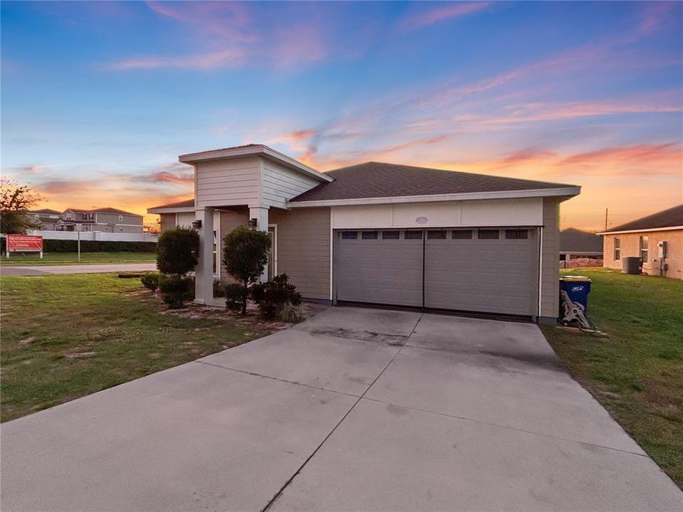 En Venta: $305,000 (3 camas, 2 baños, 1740 Pies cuadrados)