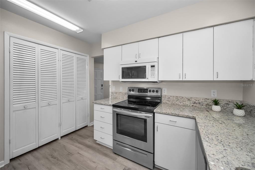 На продажу: $525,000 (3 спален, 2 ванн, 1533 Квадратных фут)