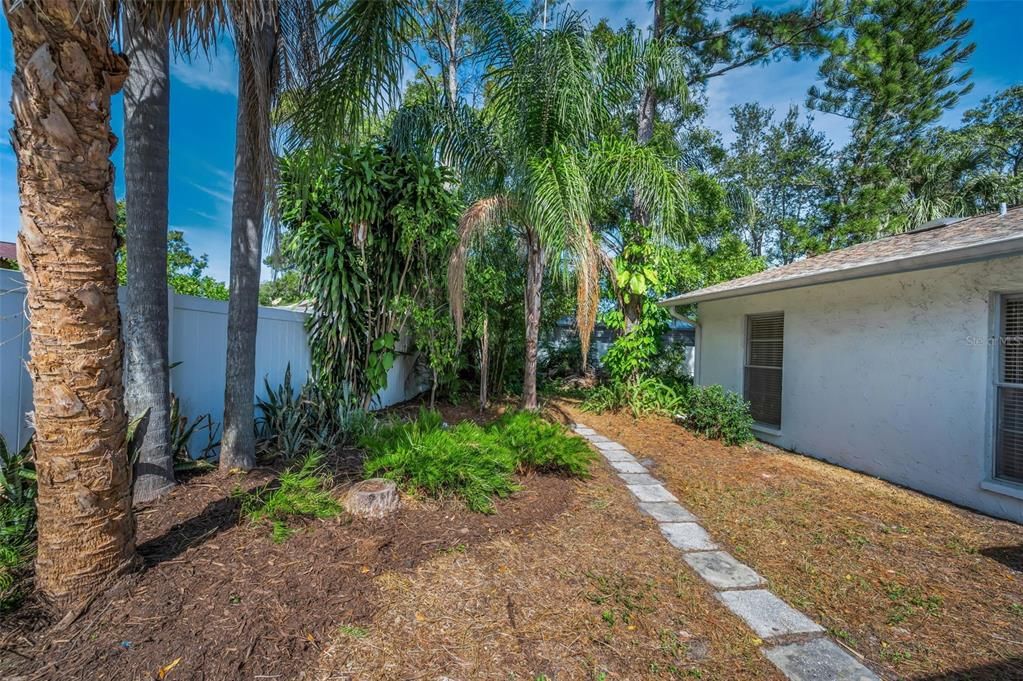 На продажу: $525,000 (3 спален, 2 ванн, 1533 Квадратных фут)