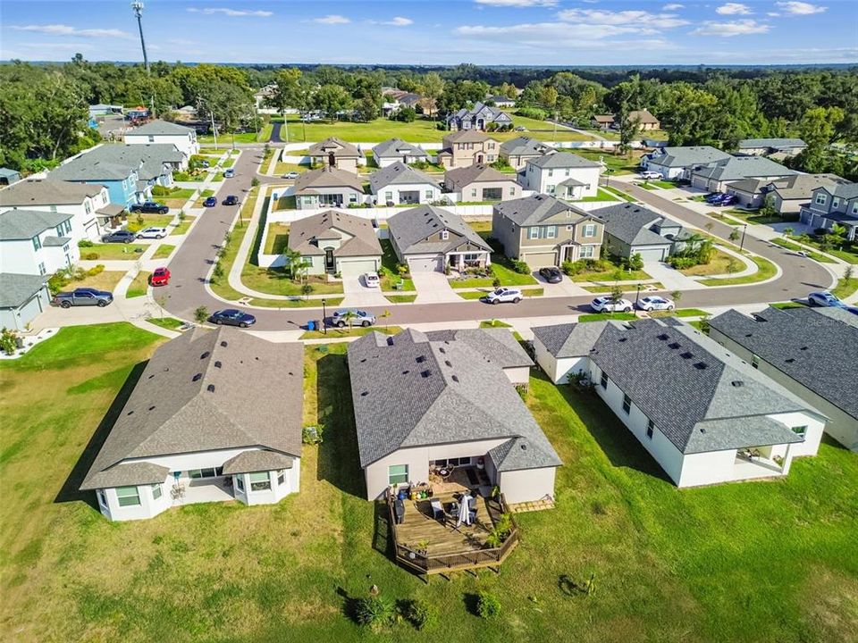 For Sale: $525,000 (4 beds, 3 baths, 1968 Square Feet)