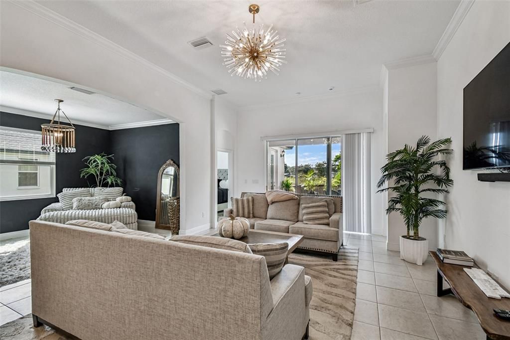 For Sale: $525,000 (4 beds, 3 baths, 1968 Square Feet)