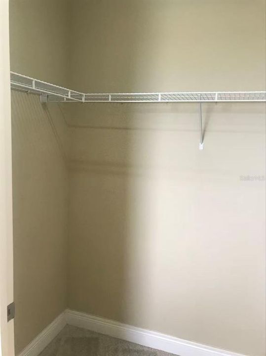 For Rent: $2,550 (3 beds, 2 baths, 1672 Square Feet)