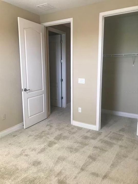 For Rent: $2,550 (3 beds, 2 baths, 1672 Square Feet)