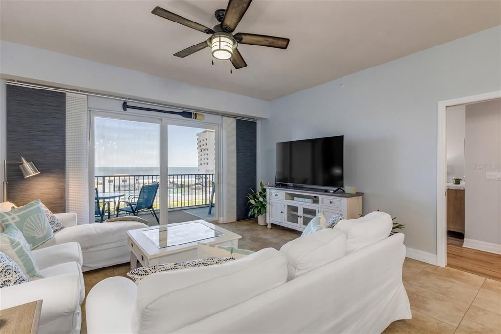 En Venta: $565,000 (3 camas, 2 baños, 1600 Pies cuadrados)