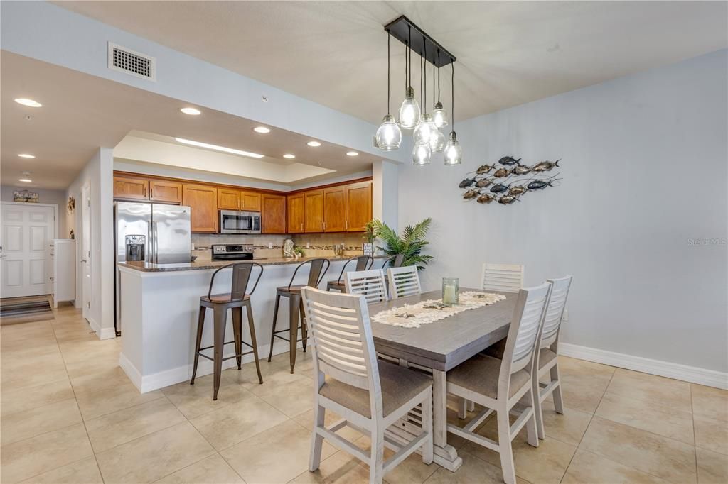 En Venta: $565,000 (3 camas, 2 baños, 1600 Pies cuadrados)